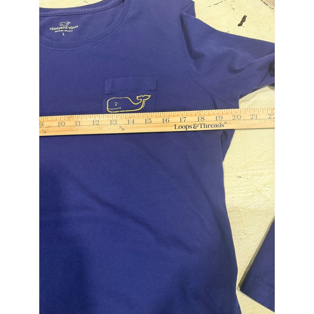 Vineyard Vines Long Sleeve Pocket Tee Women Size L Blue Yellow Whale Graphic - Picture 2 of 10